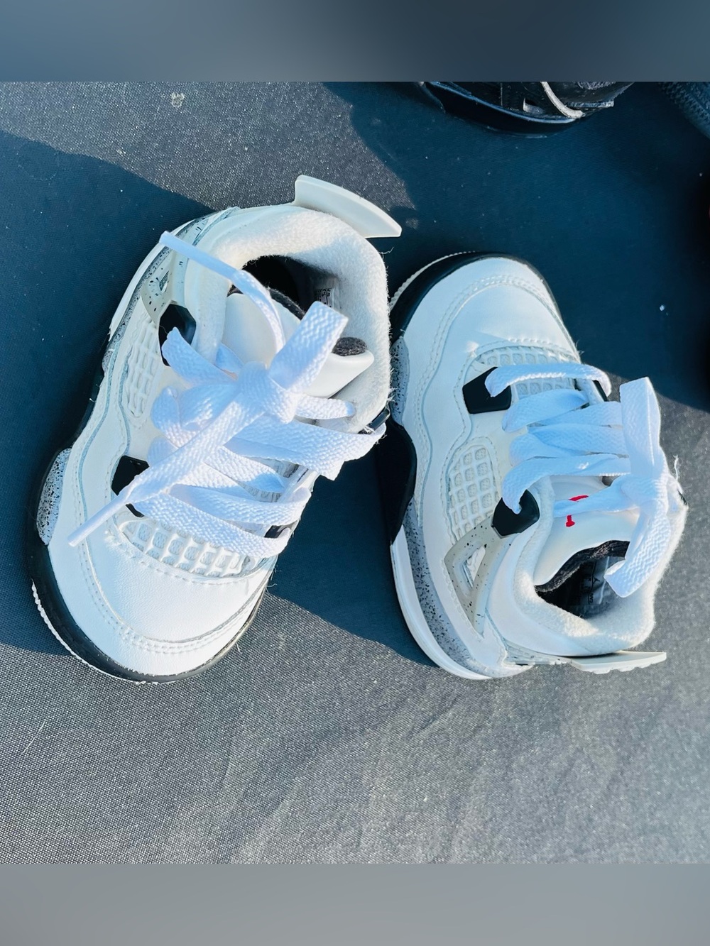✨Jordan 4 Retro ‘White Cement’, TD Size 5C✨